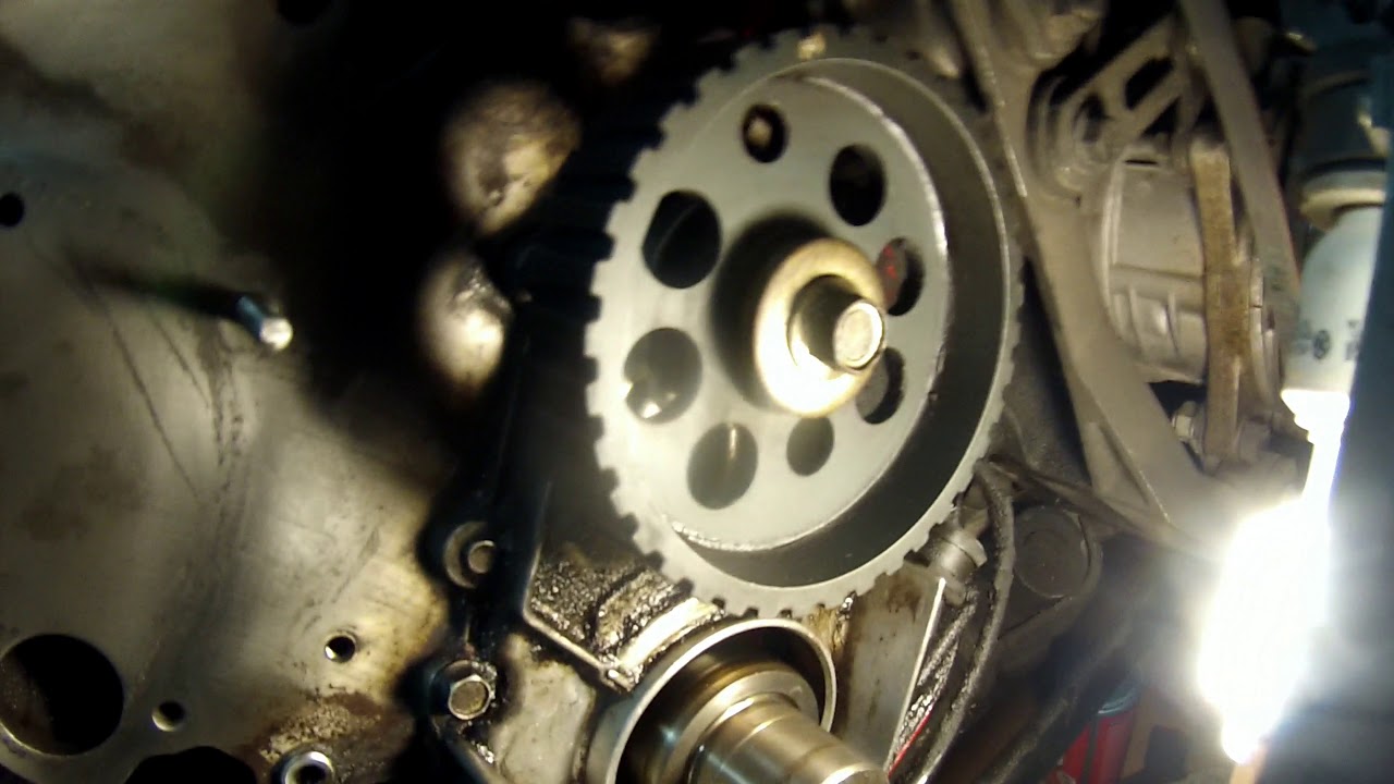 VOLVO 240 WATER PUMP GASKET & TIMING BELT