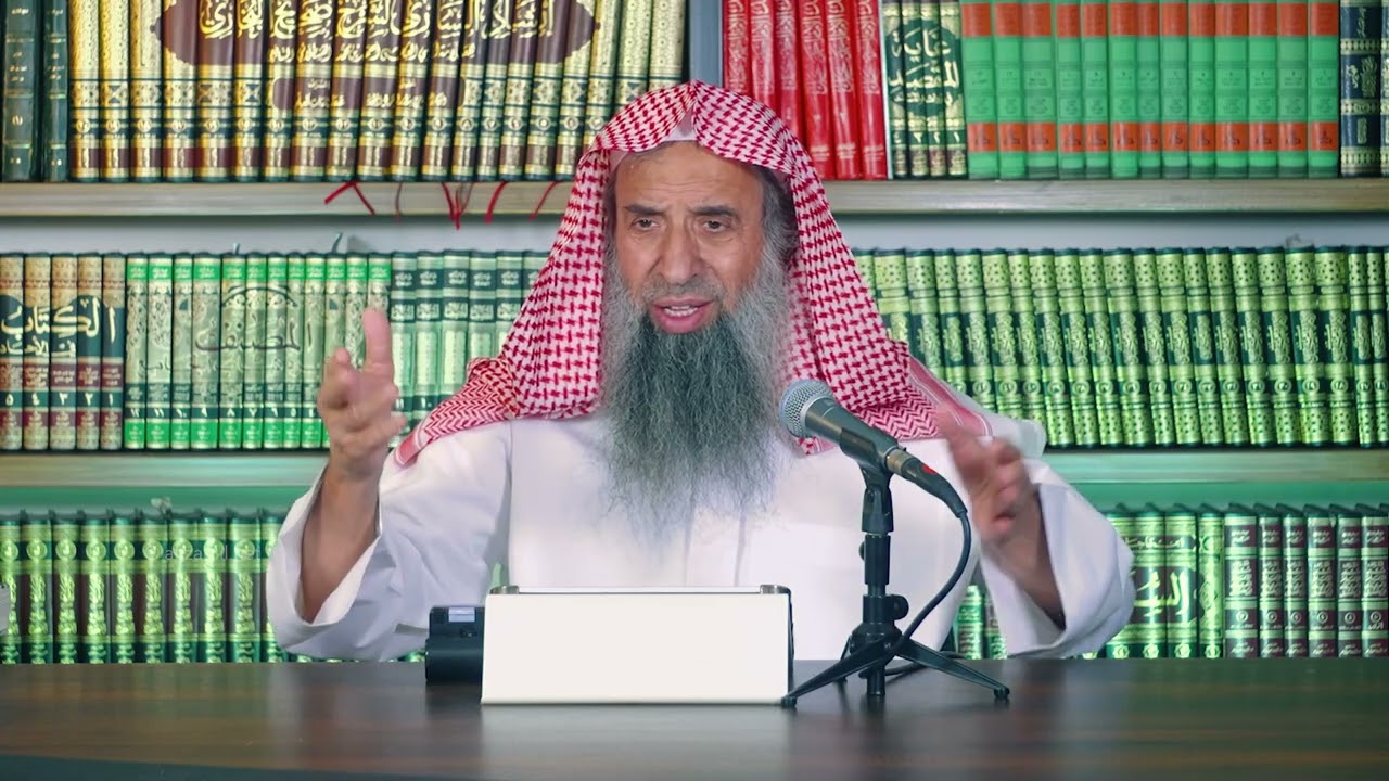 هل يجوز تبديل شخص مكانه في الطابور مع شخص آخر؟