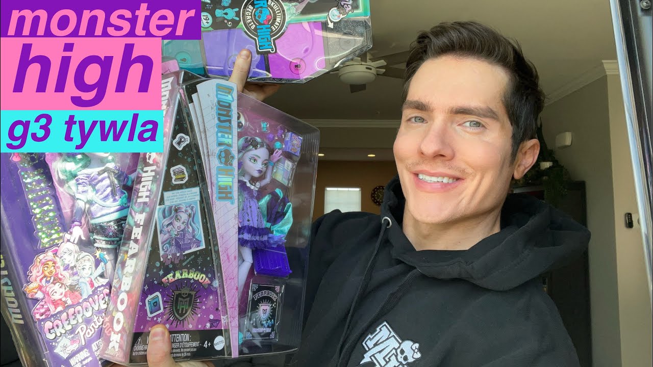 Monster High G3 Totally Twyla: Creepover, Fearbook, Neon Frights Fashion Doll Toy Review & Unboxing