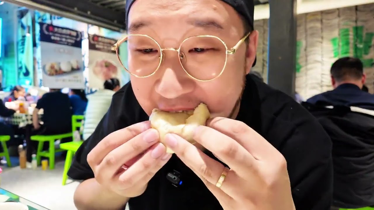 当徐州的辛辣遇见重庆的麻辣，这顿火锅是真的到位了！ #重庆火锅 #徐州美食 #省饭课代表 #辣 #太香啦