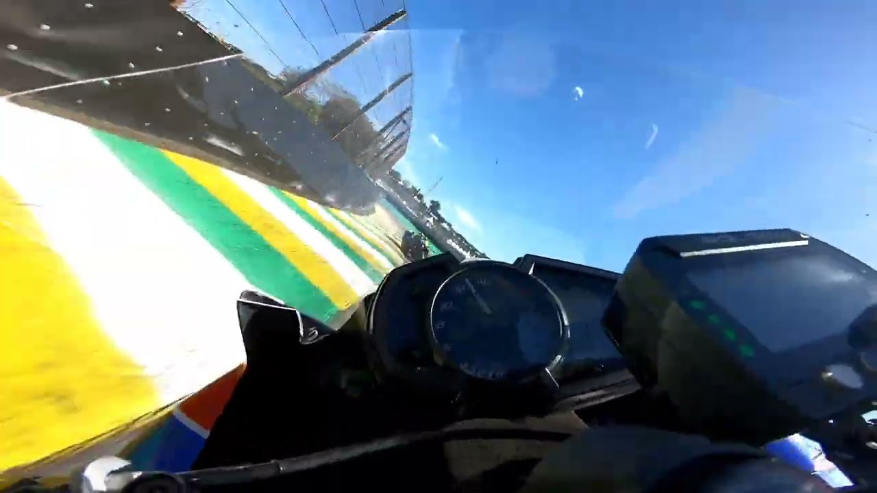 VOLTA DE 1:43 EM INTERLAGOS 600CC COM O KAMIKAZE