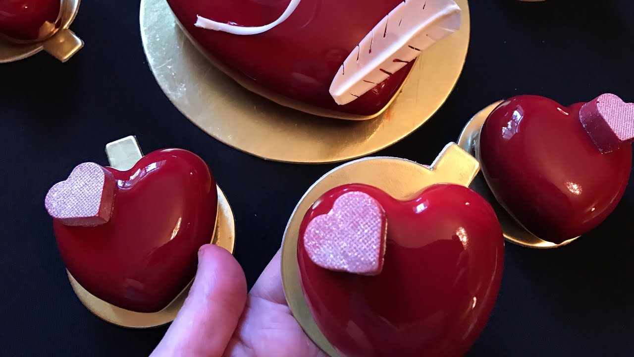 ENTREMETS  AU CHOCOLAT ET AUX FRUITS DE LA PASSION