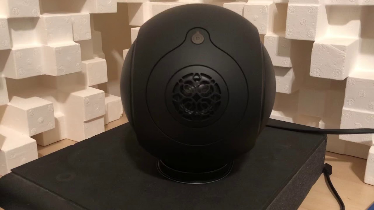 Devialet Phantom Reactor 900 Stereo Pair - Desktop Audition 14 (close mic)