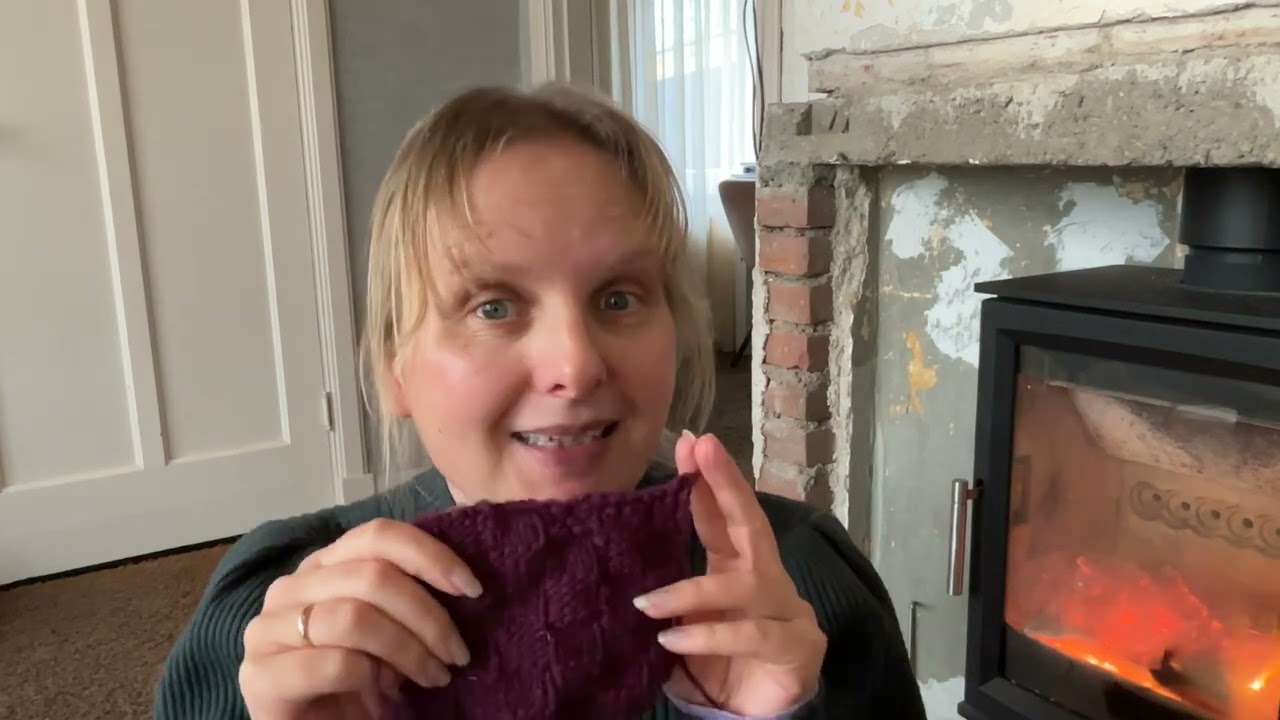 Weekupdate 12 anchor shawl breien, veel boeken, onderzetters breien en borduren aan de jubileum sal