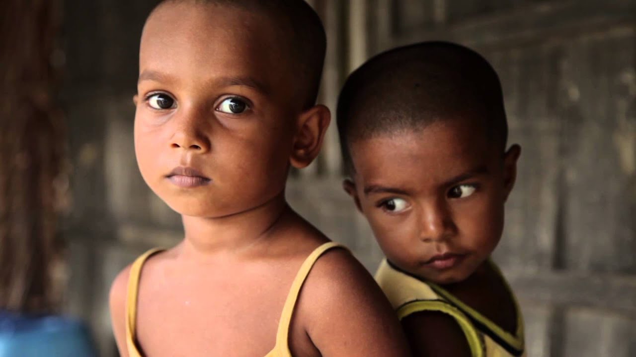 La Vie d'un orphelin - une vid&eacute;o &eacute;mouvante