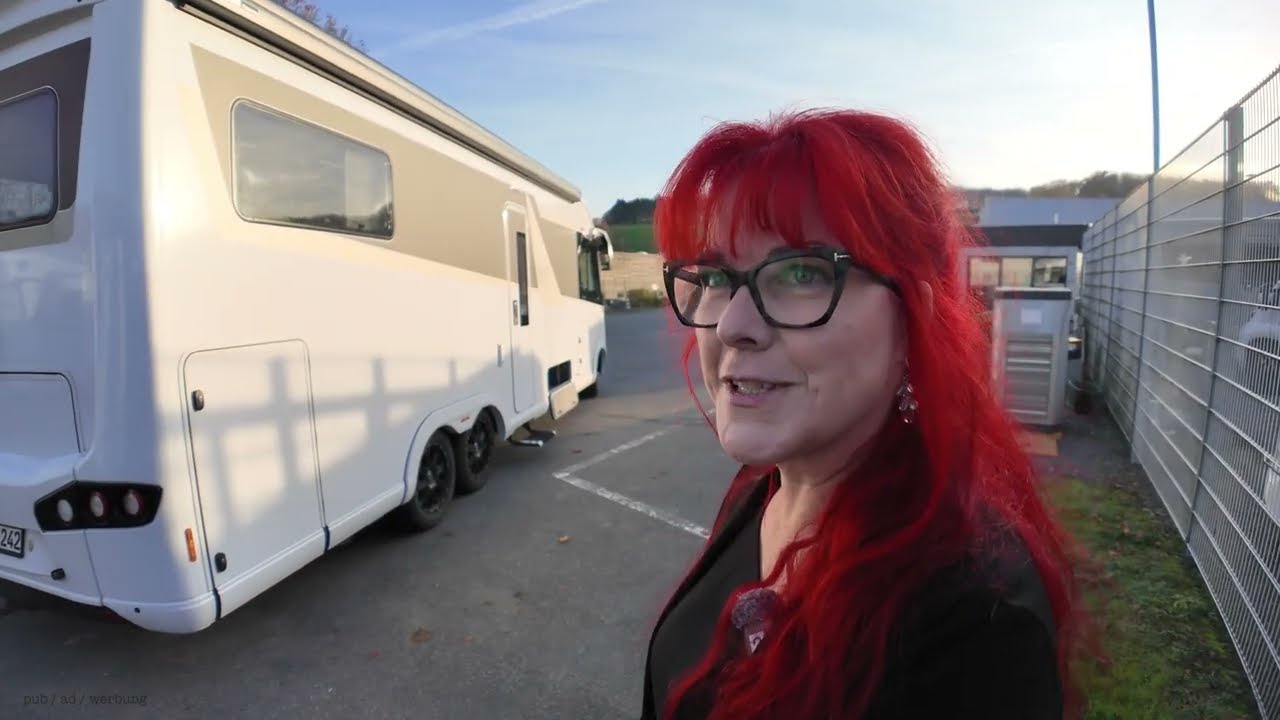 Camperin und Steuerberaterin Katja (54) will schönes Frankia Wohnmobil mit Rundsitzgruppe abgeben.