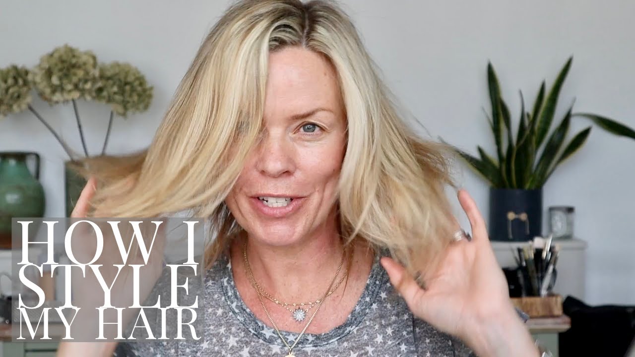 How I style my hair and the products I'm loving right now.