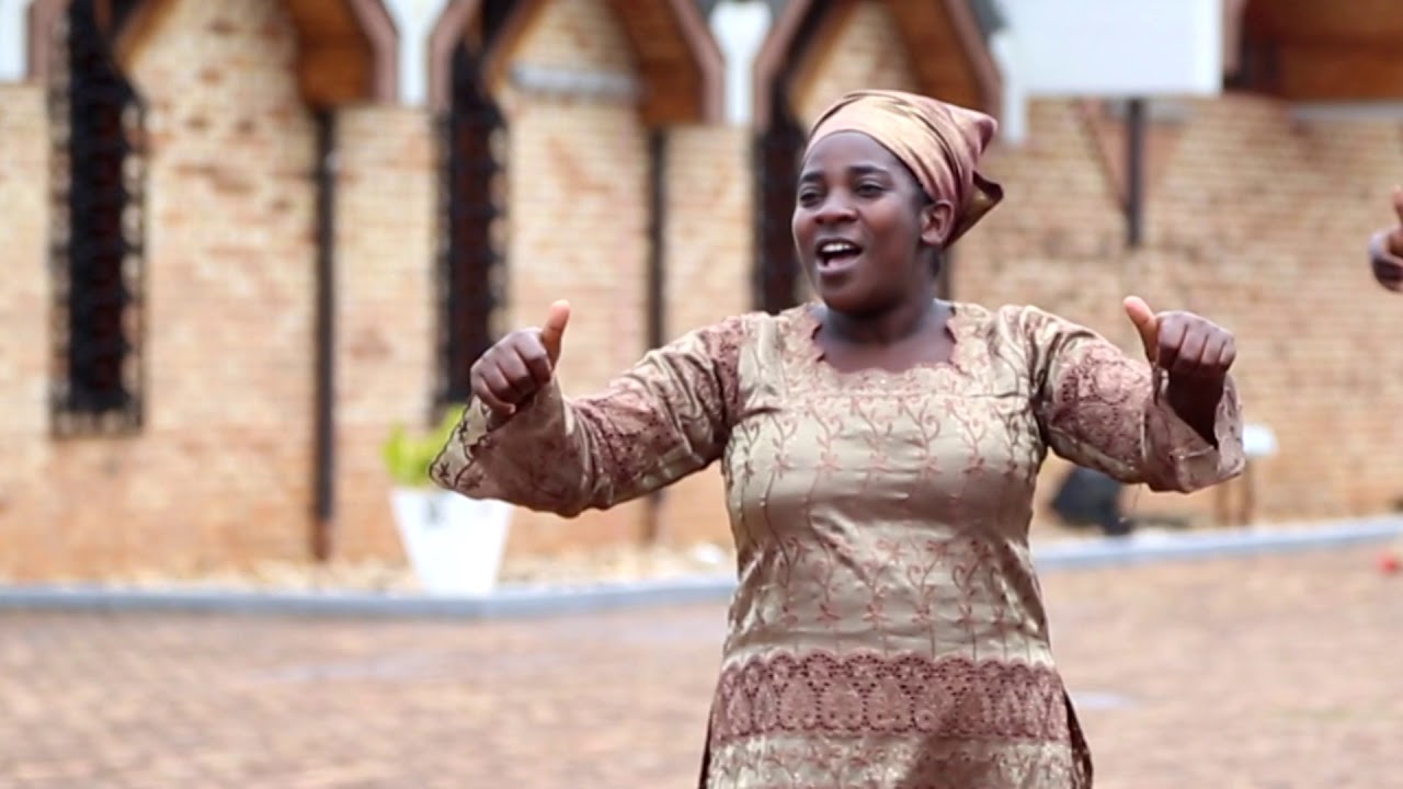 Hahirwa uwababariwe by elimu choir