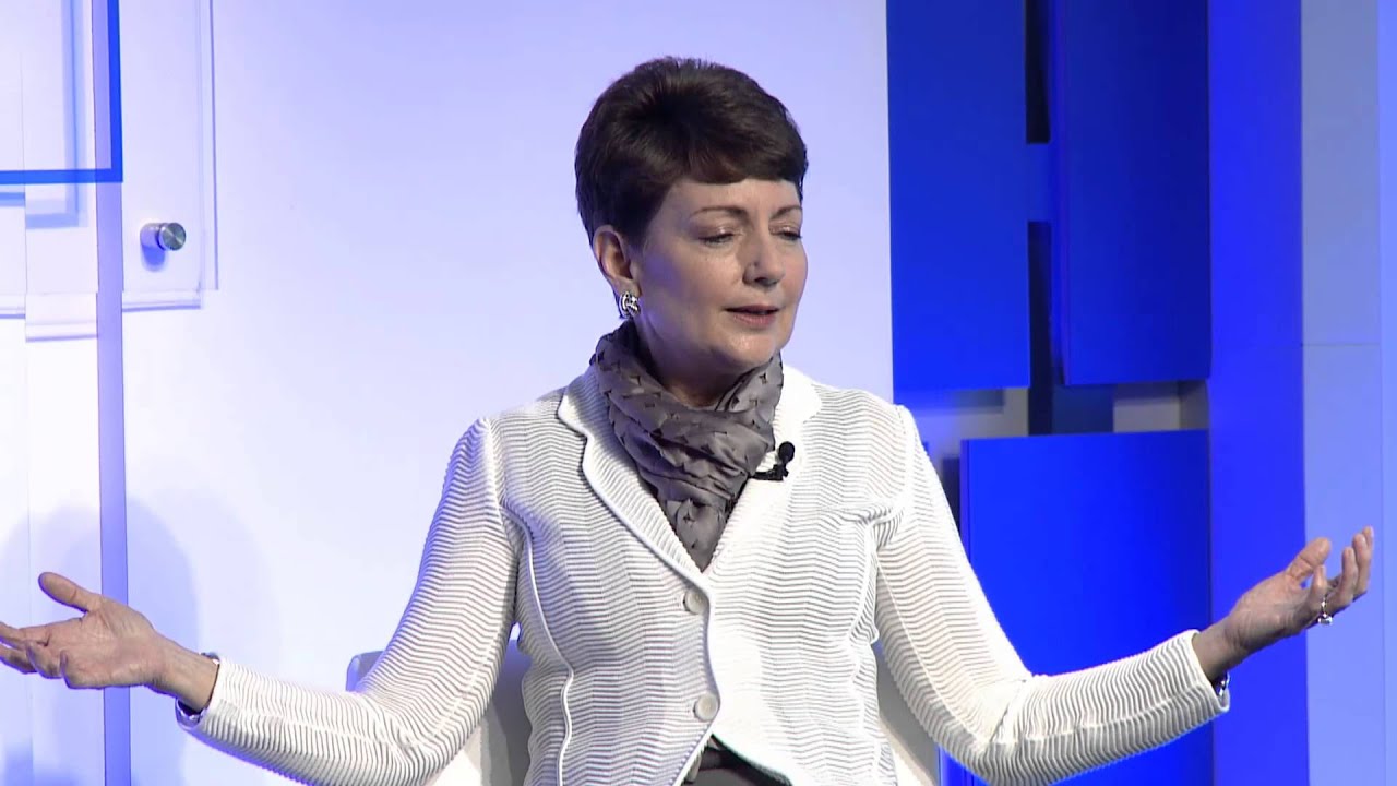 Leadership Lessons with Lynn Good &ndash; CEO, Duke Energy: Push Yourself Out of Your Comfort Zone