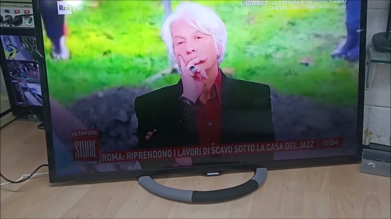 TV Samsung UE40F5000 :  TV semibuia? Non è il pannello!