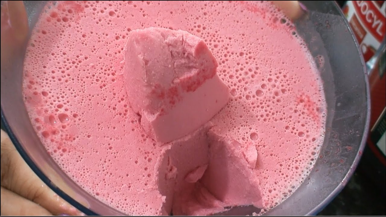 Gelatina de Morango com Ricota Receita Fácil e Rápida Sem Leite Condensado