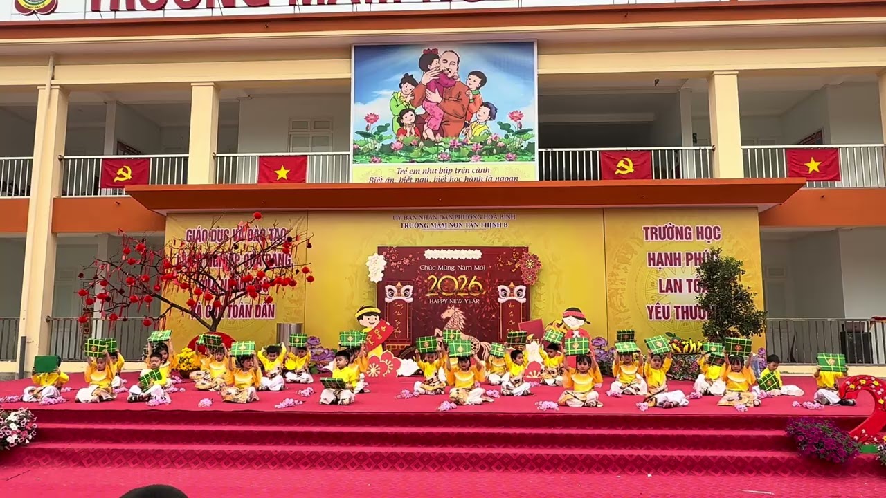 Hà Linh Chi 5-6tuoi A Mầm non Tân Thịnh B múa tết