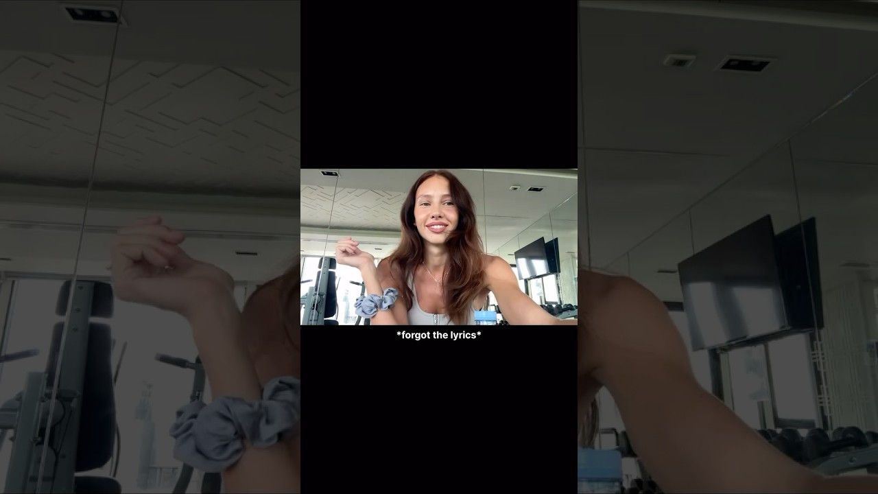 Your teacher 🩷 инстаграм malyshenglish 