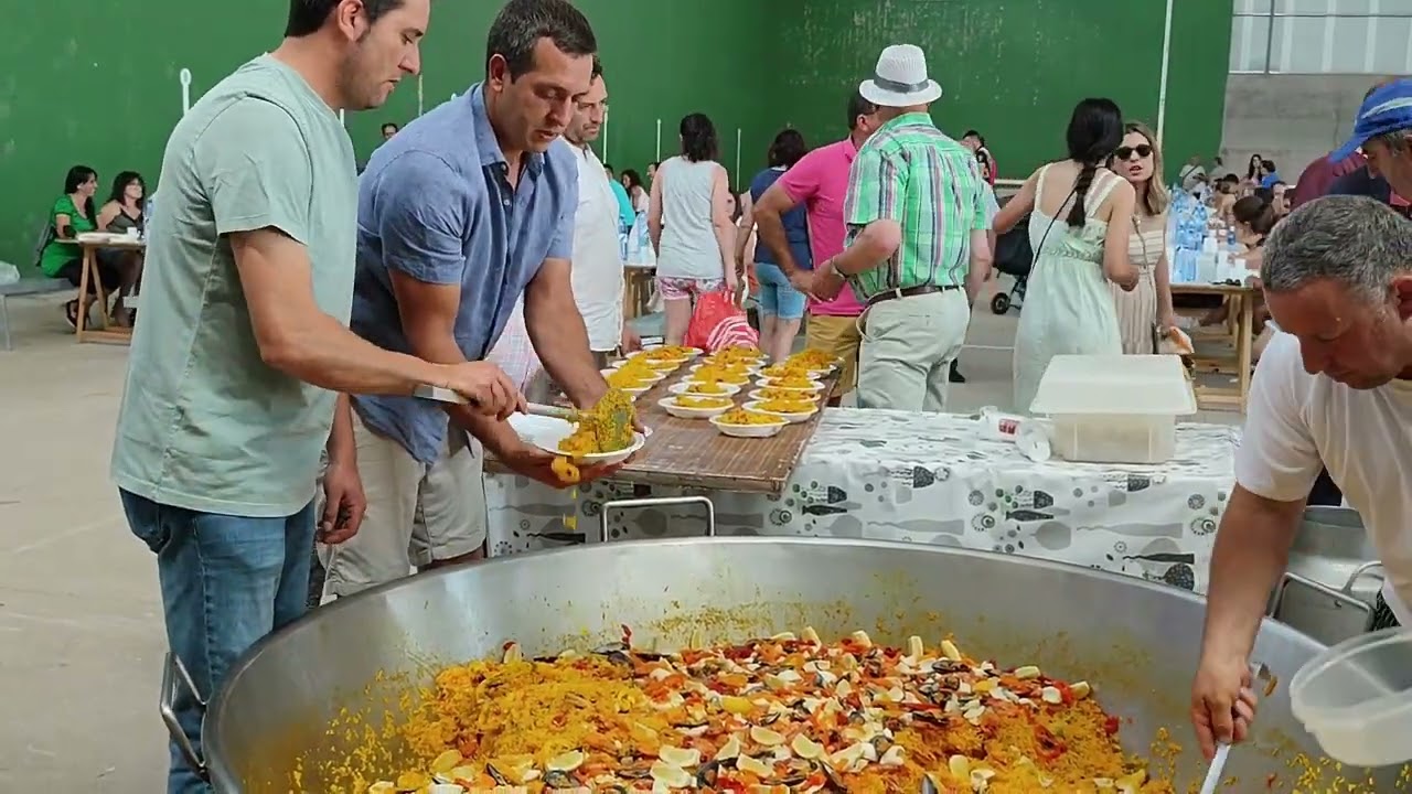 Paella solidaria en Villar de Peralonso