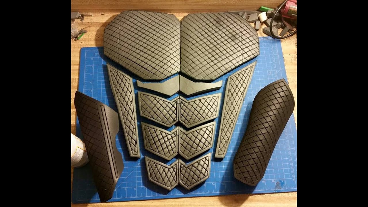 How to make clean straight detail lines in EVA foam cosplay armor by Griffin Cosplay