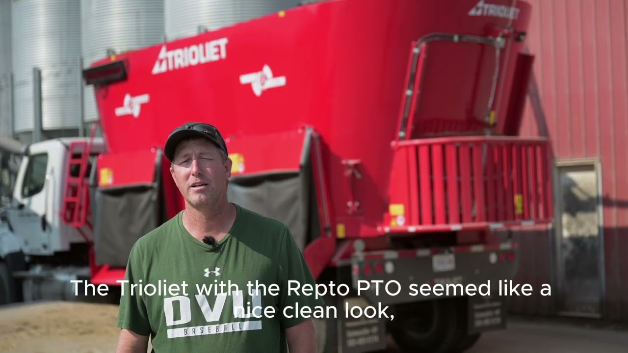 'We mix 16 loads of feed a day' - Truckmount TMR mixer