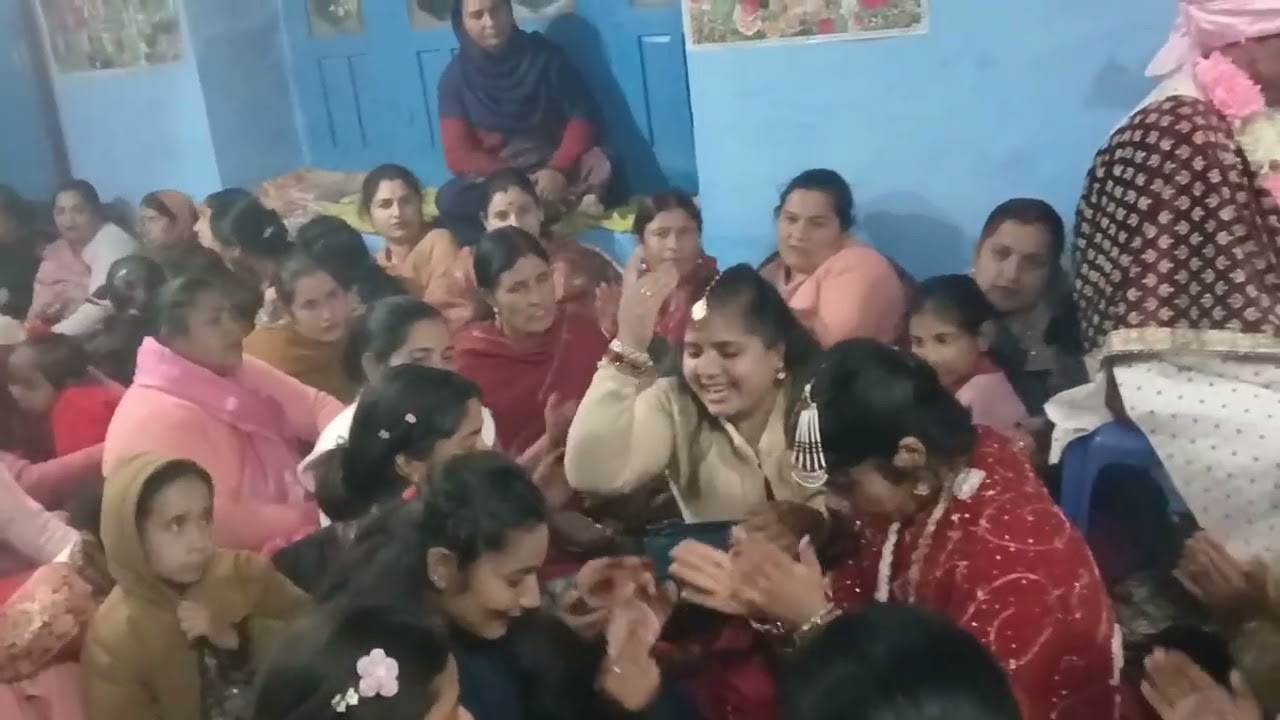 Bhaderwahi Folk Song || Meri Baagi ma || Chandani Aryan ji || Mariage Mehafil