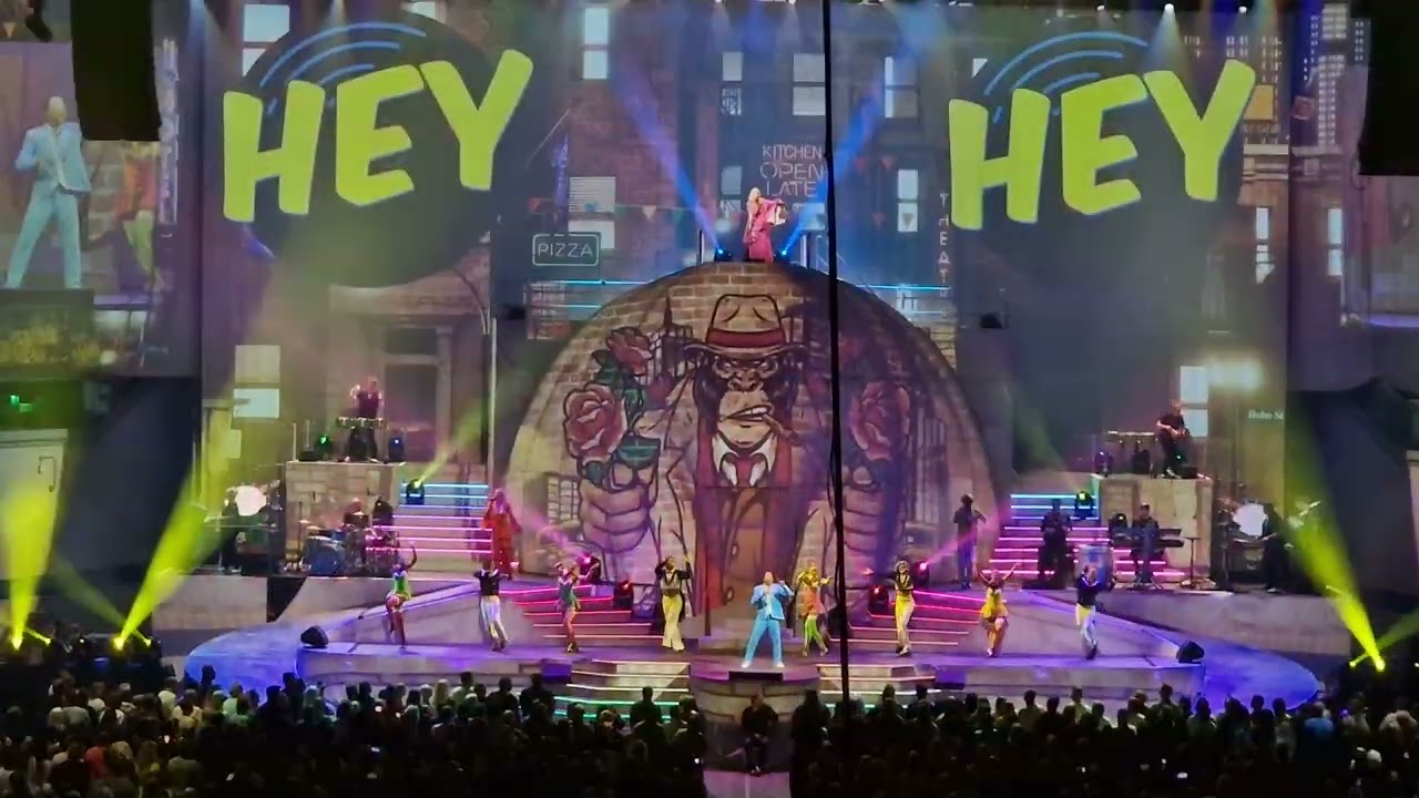 DJ Bobo live in Bremen - It´s my Life - Crazy World - Chihuahua There is a Party - Freedom - Outro