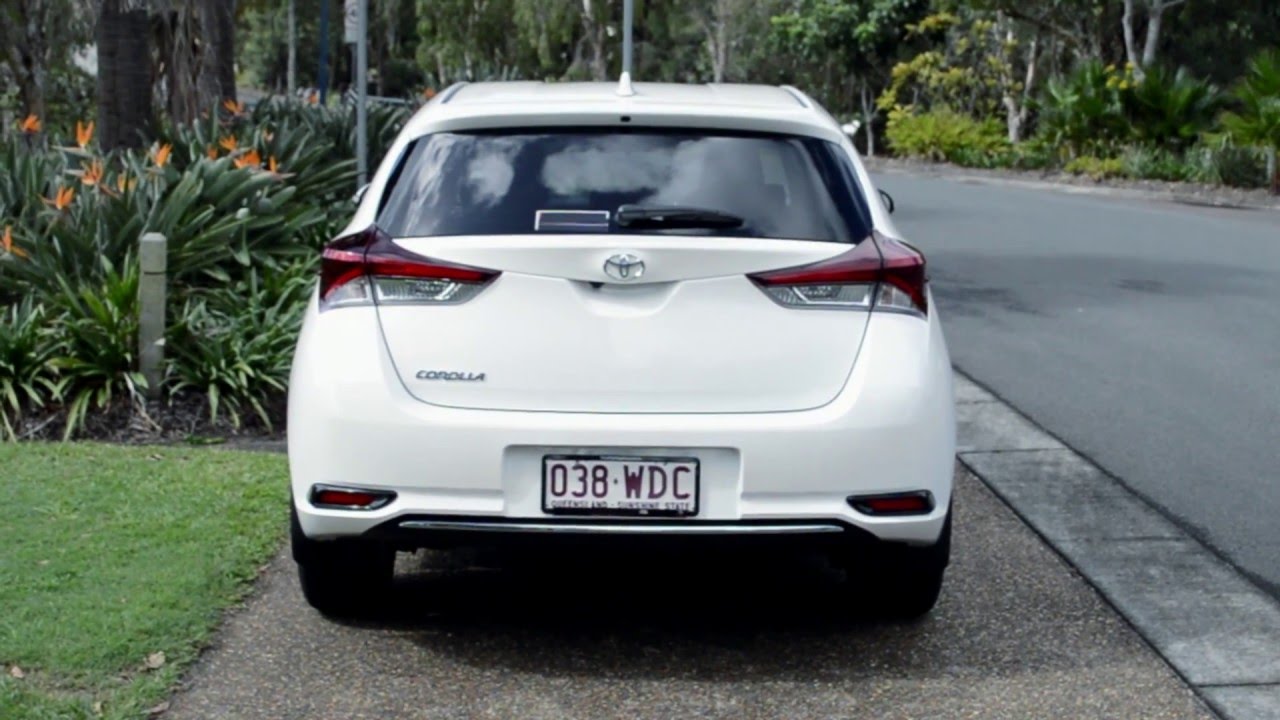 2016 Toyota Corolla Ascent Sports Hatch Review
