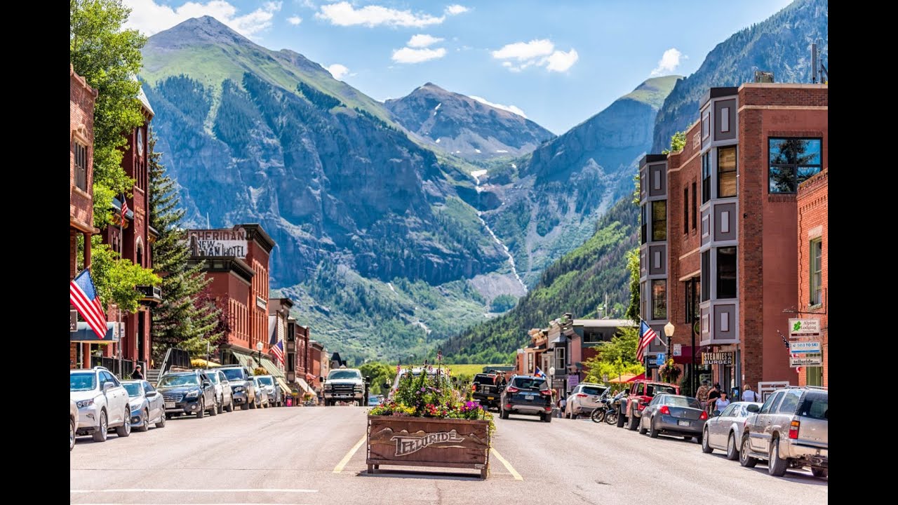 One of the most beautiful drives in Colorado in PEAK Fall color season [Telluride, Colorado]
