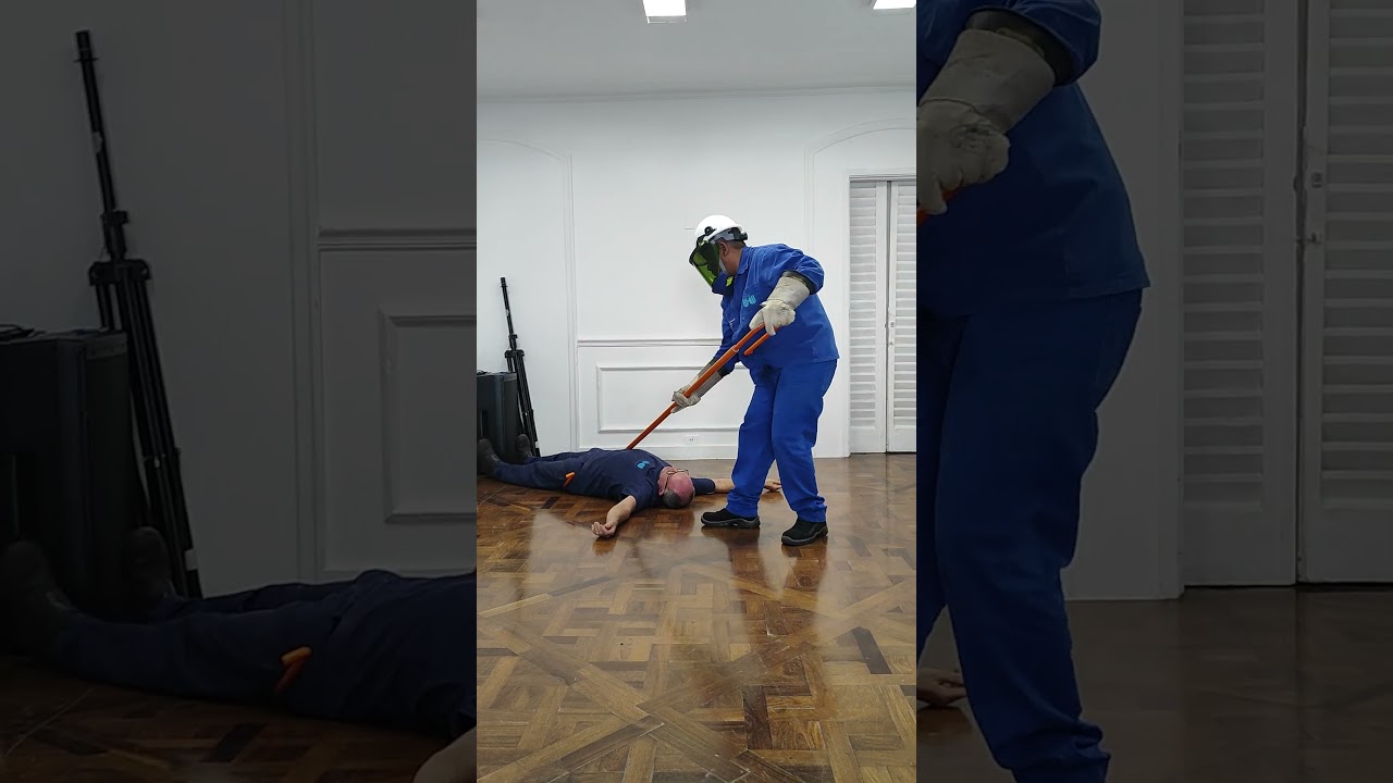 Simula&ccedil;&atilde;o  Do curso de NR 10 solicite uma proposta
