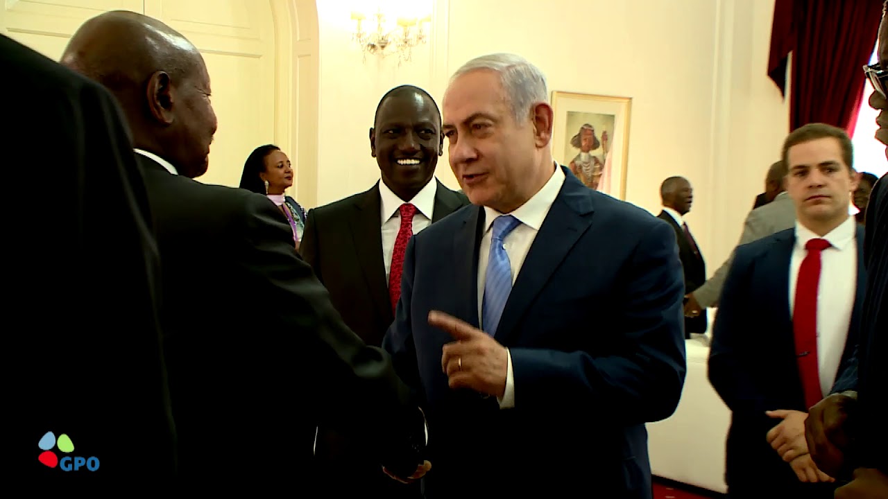 PM Netanyahu at the Presidential Palace in Kenya