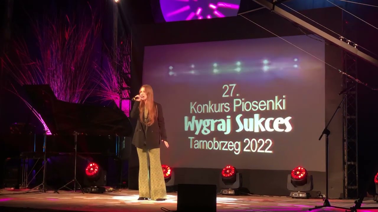 Klaudia Łacka - „Ukradła cyganka kurę”