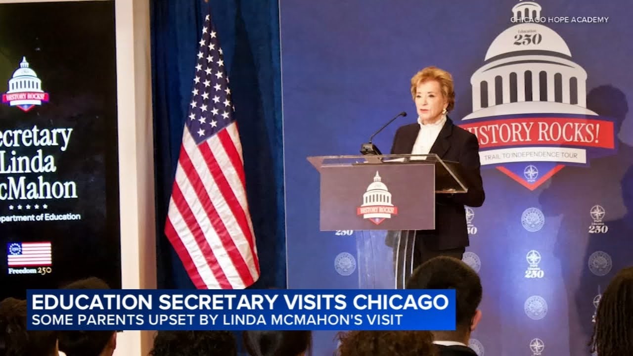 Education Secretary Linda McMahon visits Chicago private school