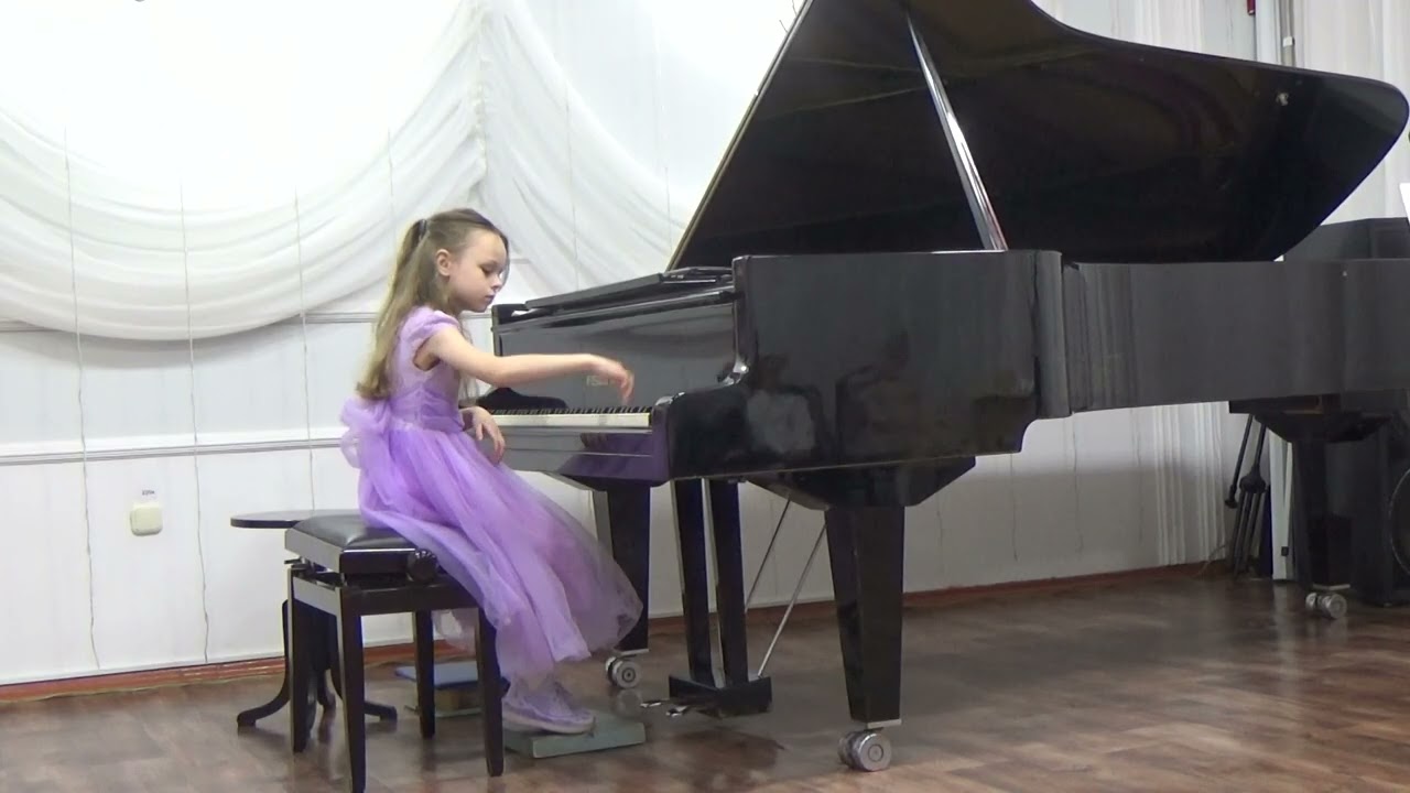 010 Гулеенкова Даша 