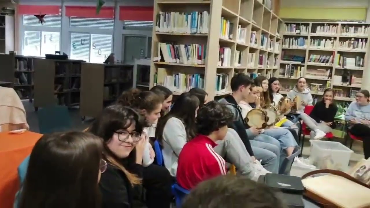 FULIADA NA BIBLIO