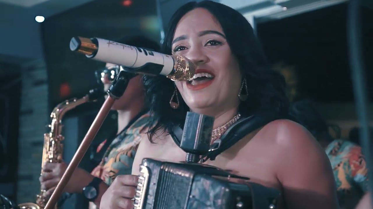Raquel Arias | La Parrandera | Santiago, RD