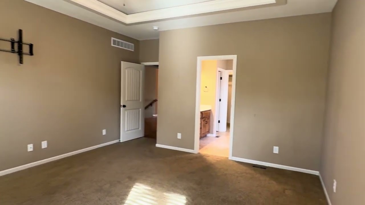 1211 NW 94th Street Video Walkthrough #love #home #leasing #renting 