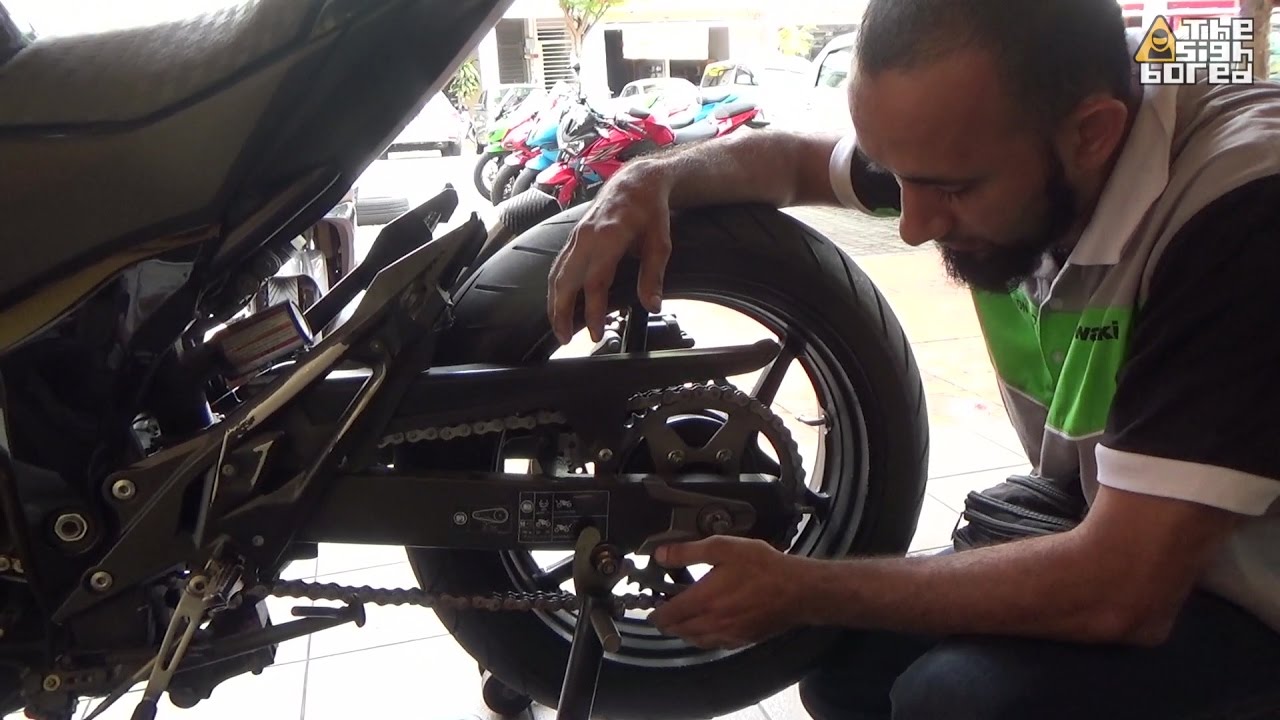 Kawasaki Z800 chain and sprocket replacement
