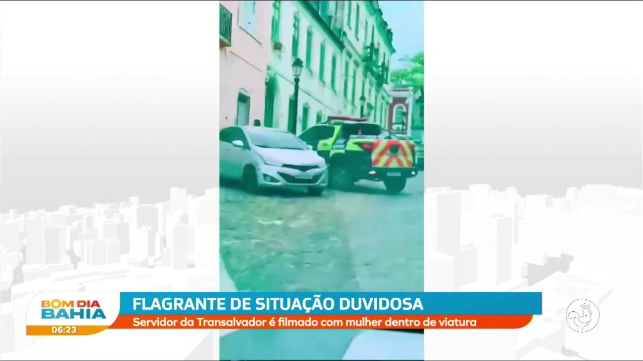 Servidor da Transalvador &eacute; filmado com mulher dentro de viatura
