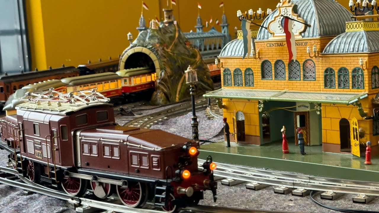 Alte Spieleisenbahnen in Betrieb - Ausstellung 2023