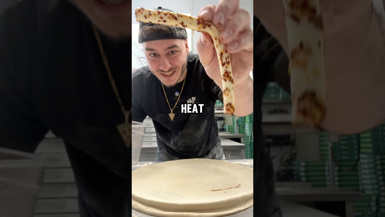ЭТО САМАЯ ОСТРАЯ ПИЦЦА ОТ PAPA JOHNS?!?!?! #fyp #viral #foodie #creative #wow #hot #challenge