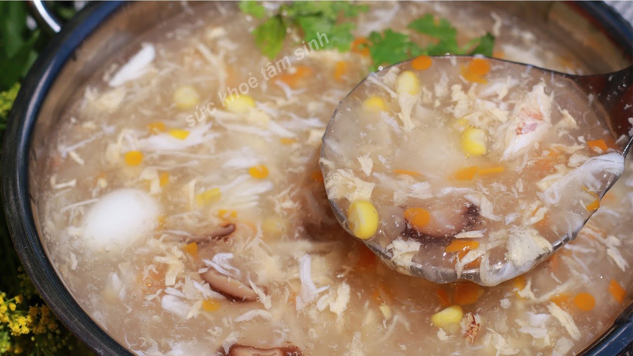 Cách nấu Súp Cua thơm ngon không bị chảy nước sau nhiều lần múc thịt cua không tanh
