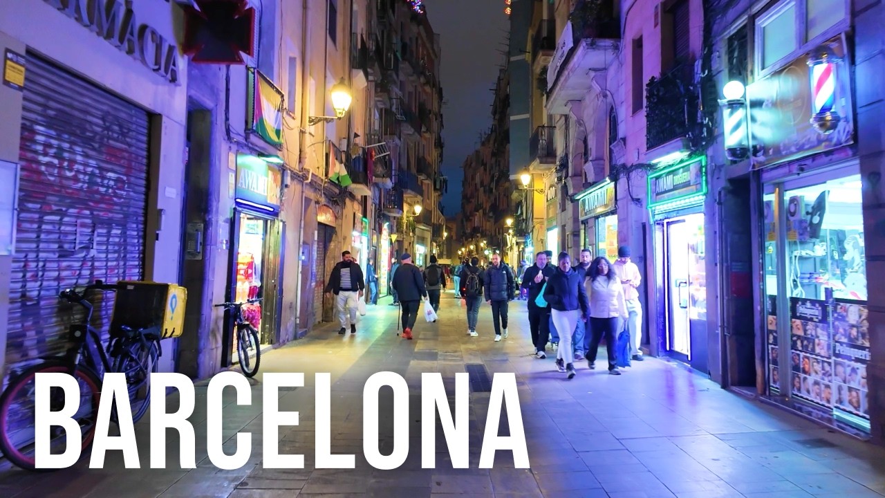 Nightlife in Barcelona | Gothic Quarter Saturday Evening Walking Tour