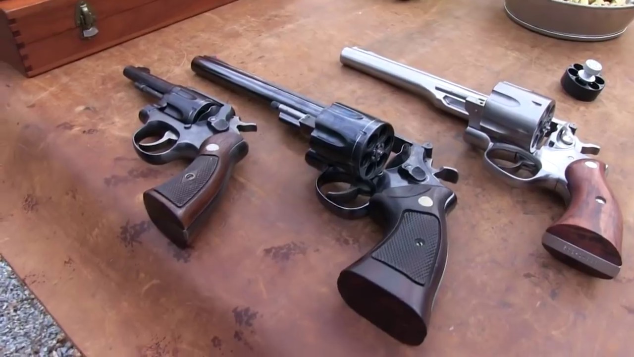Ruger Redhawk против S&W Model 29