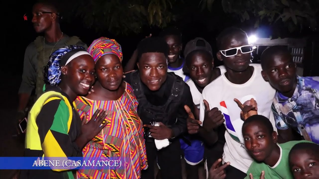 @adi_sparky  live in ABENE (Cassamance) for the first time An2 Adi Sparky Bass