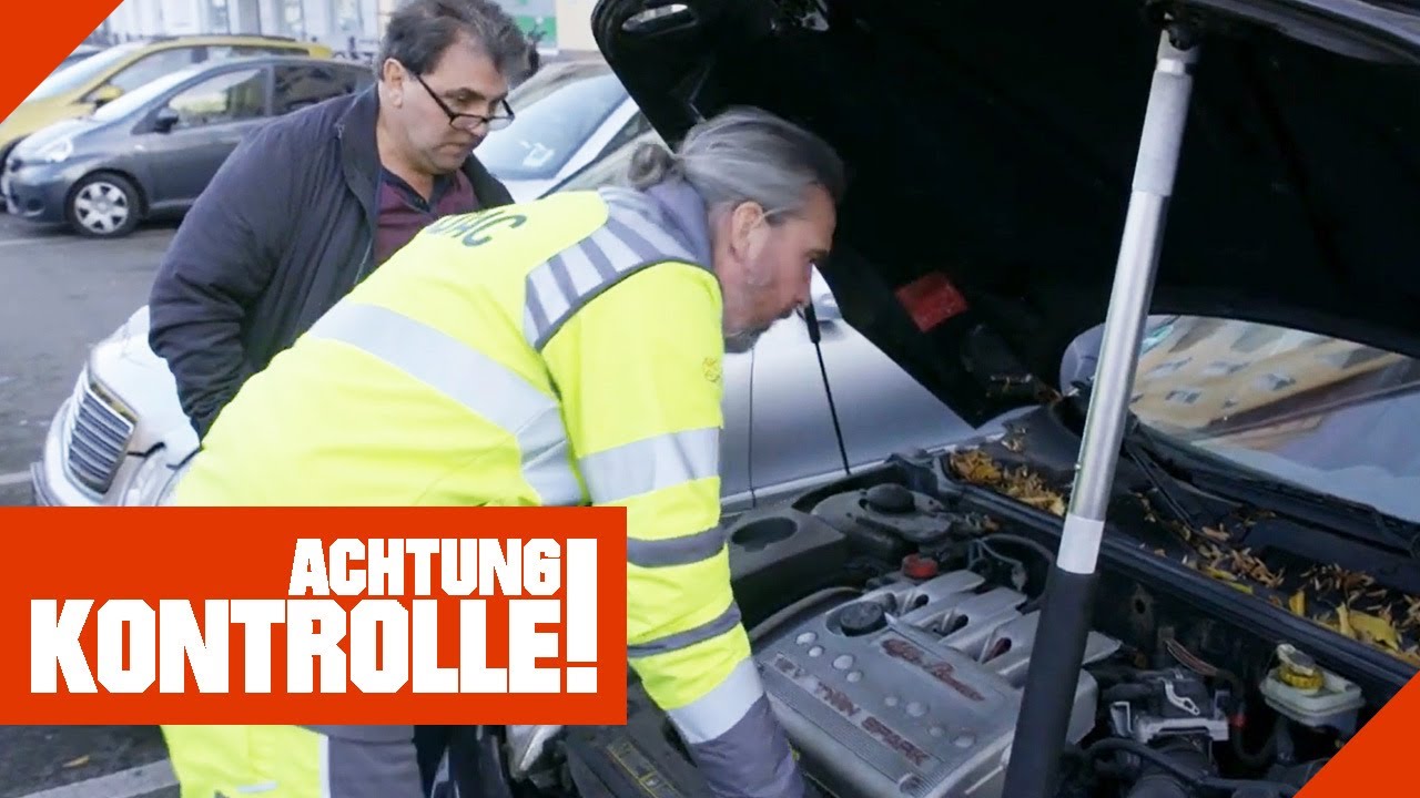 Lange Suche nach Batterie: Kann der ADAC das Auto überbrücken? 1/2 | Achtung Kontrolle | Kabel Eins