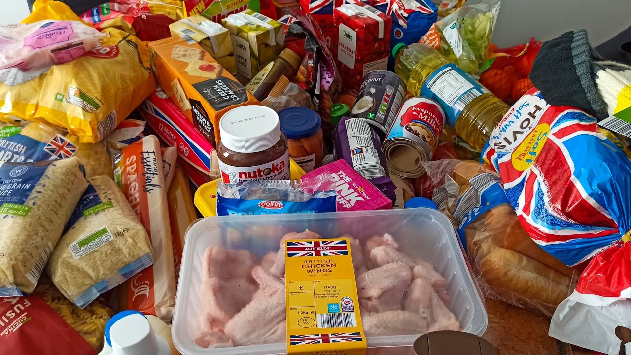 UK Vlog: FOOD Grocery shopping for a Family of 4| Living in Manchester| Grocery Haul #livinginuk