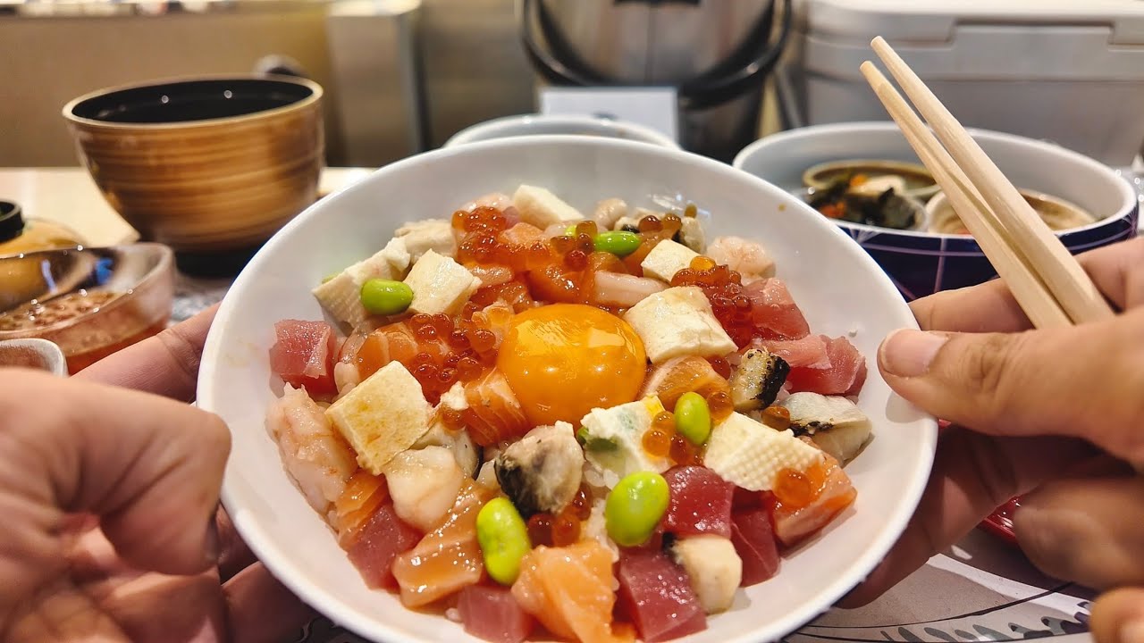 Calm Dinner with Bara Chirashi Don 🍡🍣
