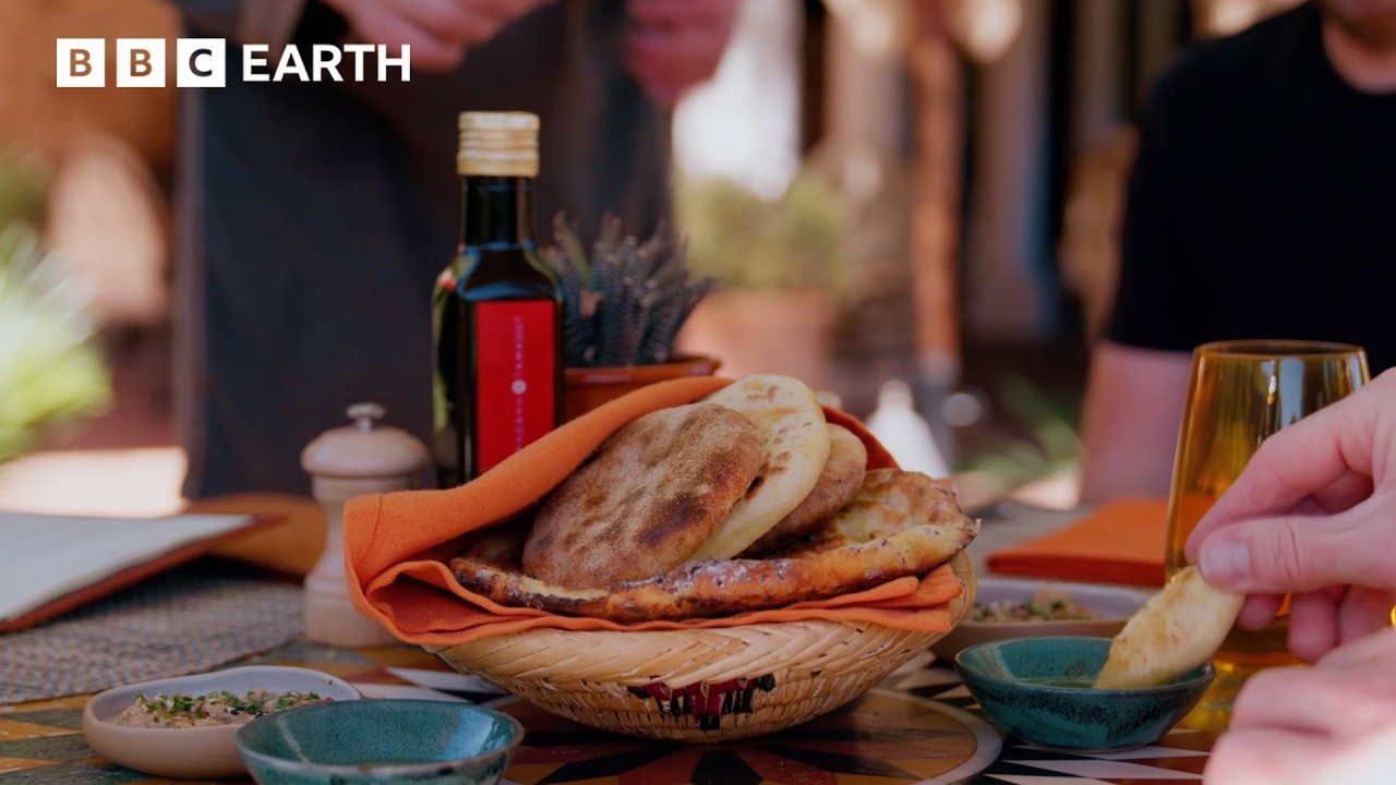 The Art of Baking Traditional Moroccan Bread | The Travel Edit