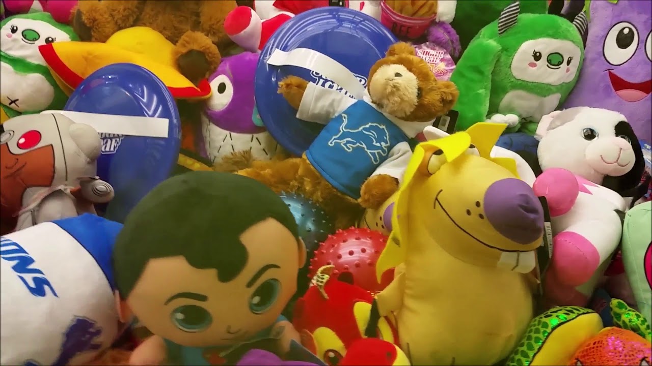 NEN Sugarloaf Claw Machines - SO WEAK I SHOULD CALL THE COPS!