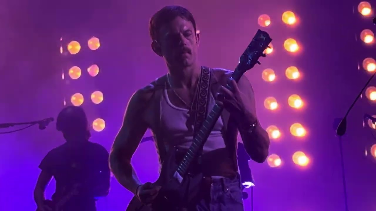 Kings of Leon - Knocked Up (Live) 4K