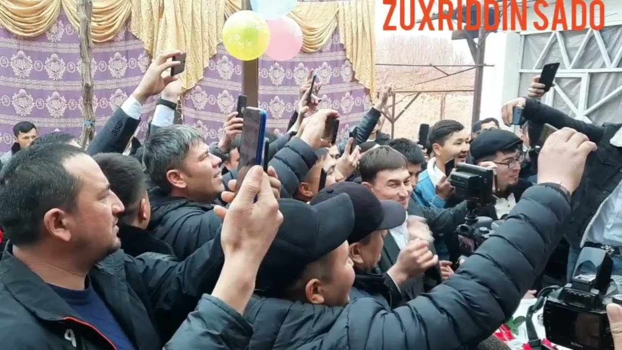 Zuxriddin sado muxlislar davrasida xali bunaqasi bulmagan papuri Faqat Jonli Ijroda