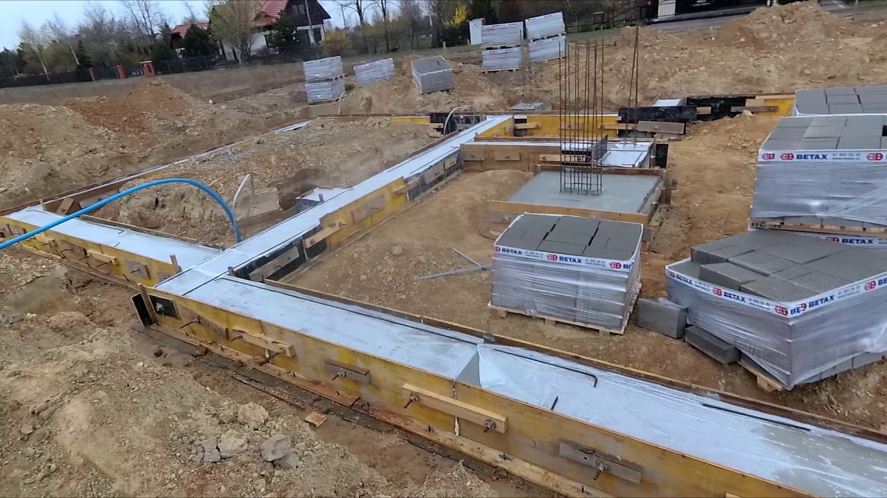 Budowa bez błędów - Cz. 4 - Betonowanie i pielęgnacja betonu ław fundamentowych