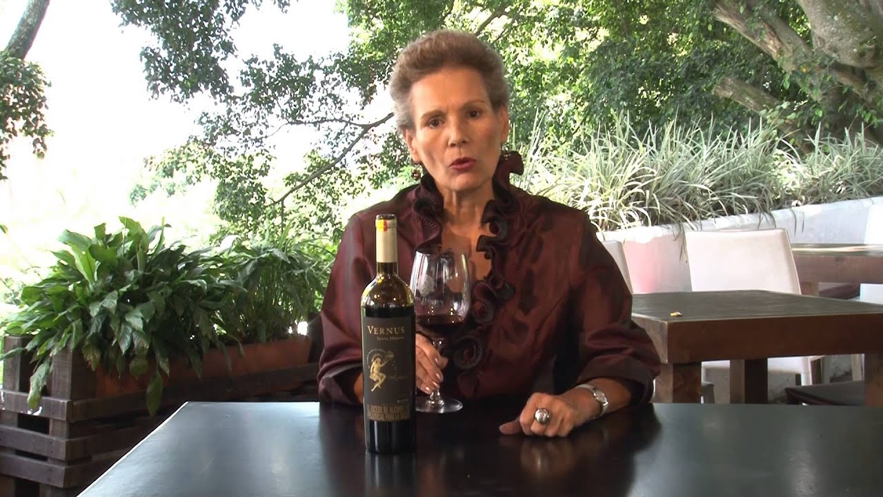 Como catar vino en un restaurante.