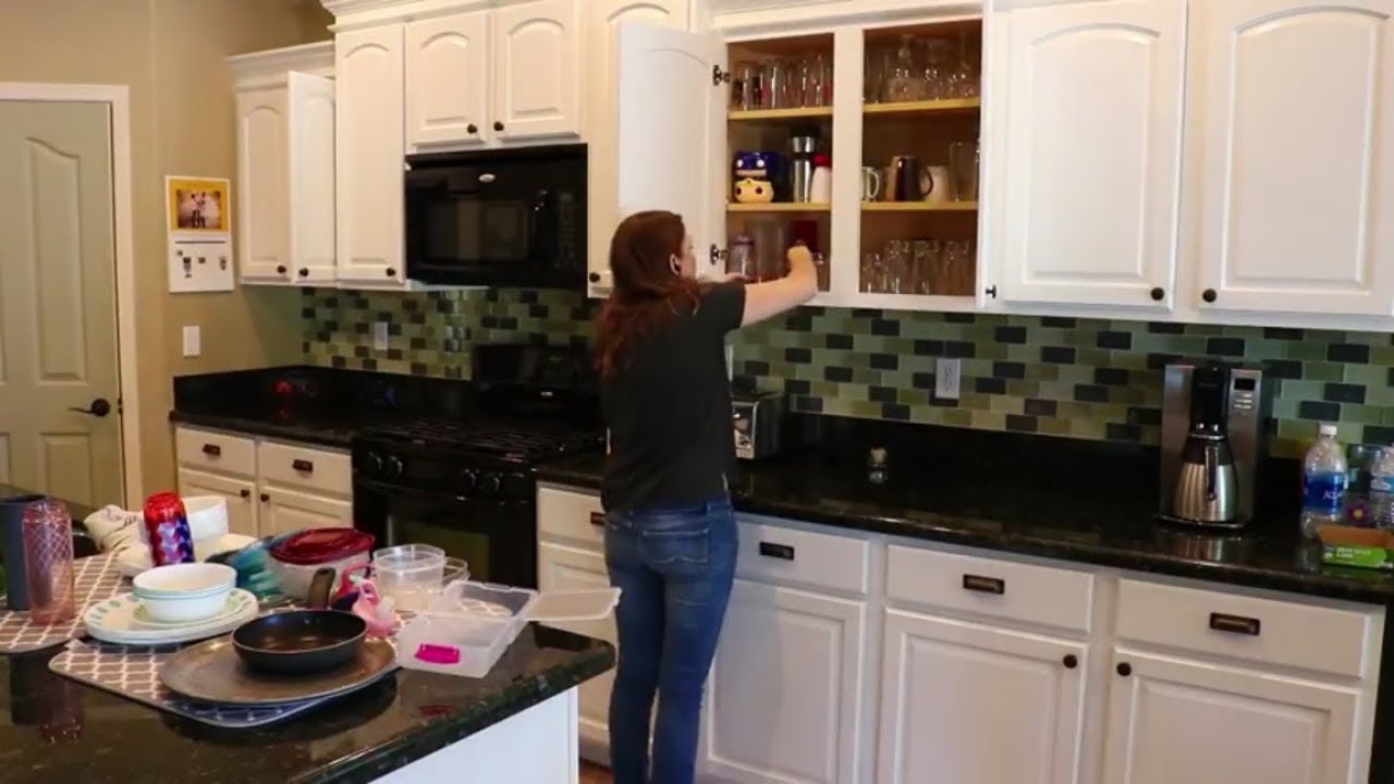 ENTIRE HOUSE WEEKEND SPEED CLEANING ROUTINE | CLEAN WITH ME